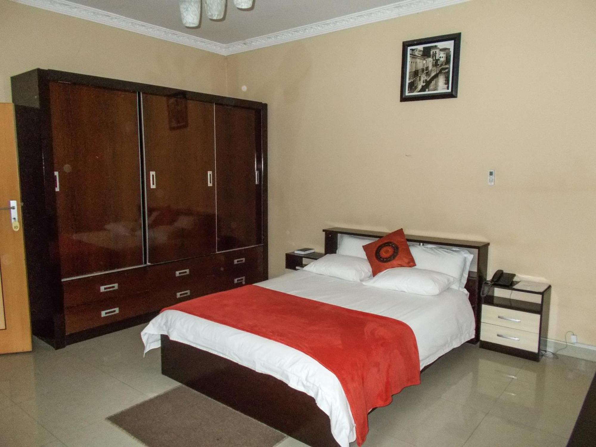 Waterfalls Hotel Lusaka Exterior photo