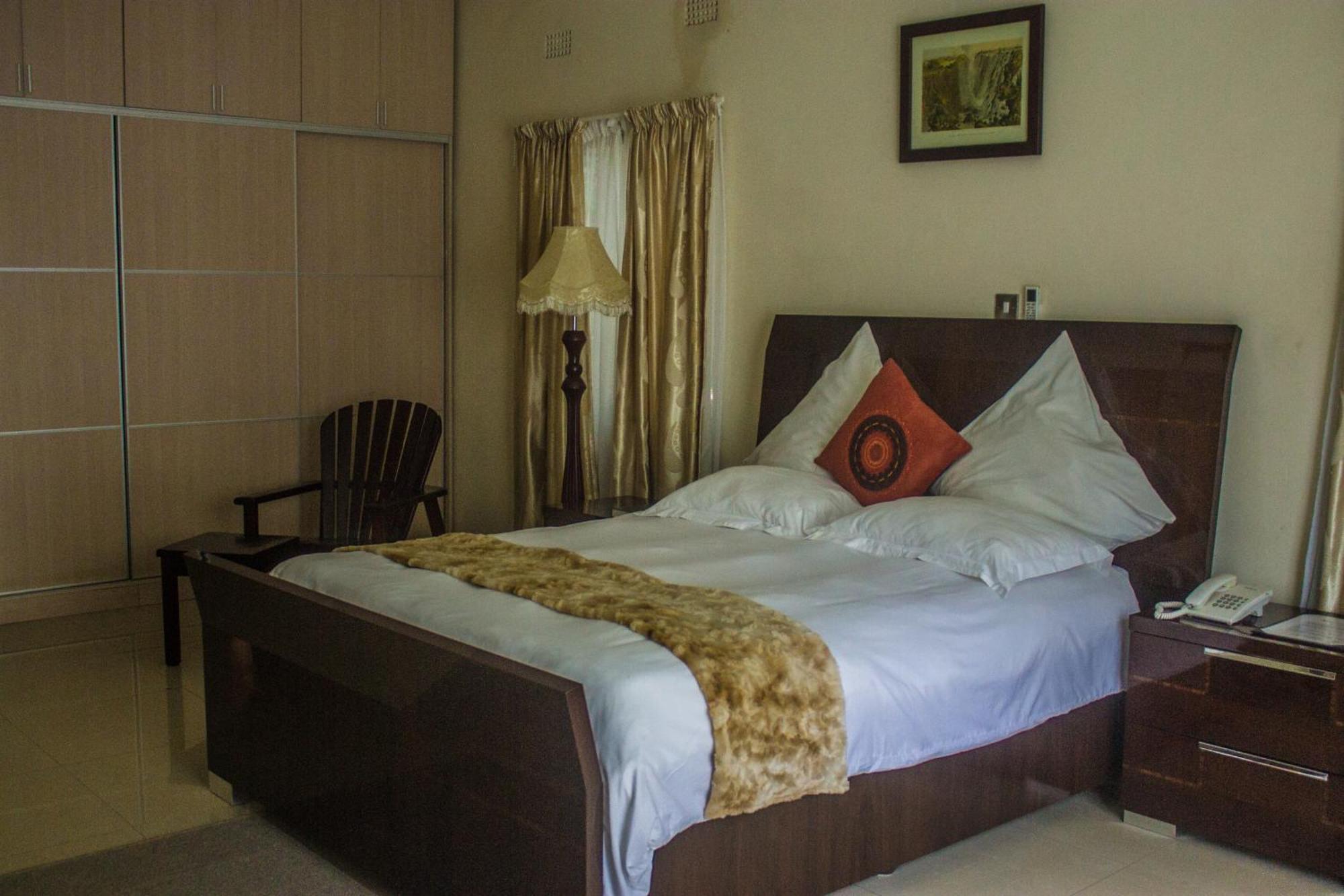 Waterfalls Hotel Lusaka Exterior photo